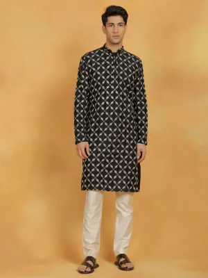 Jashvi Men's Black And Cream Cotton Blend Kurta And Pyjama Set